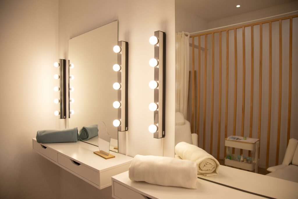 cabina cejas brutal beauty